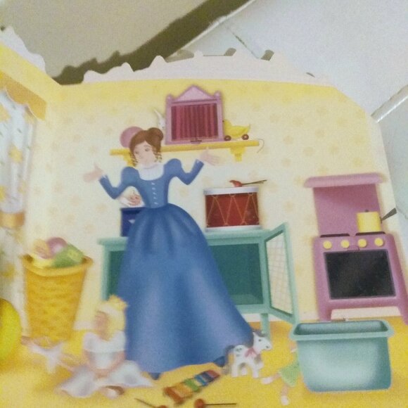 Children's Board book My Rainbow Castle flap book - Picture 6 of 16